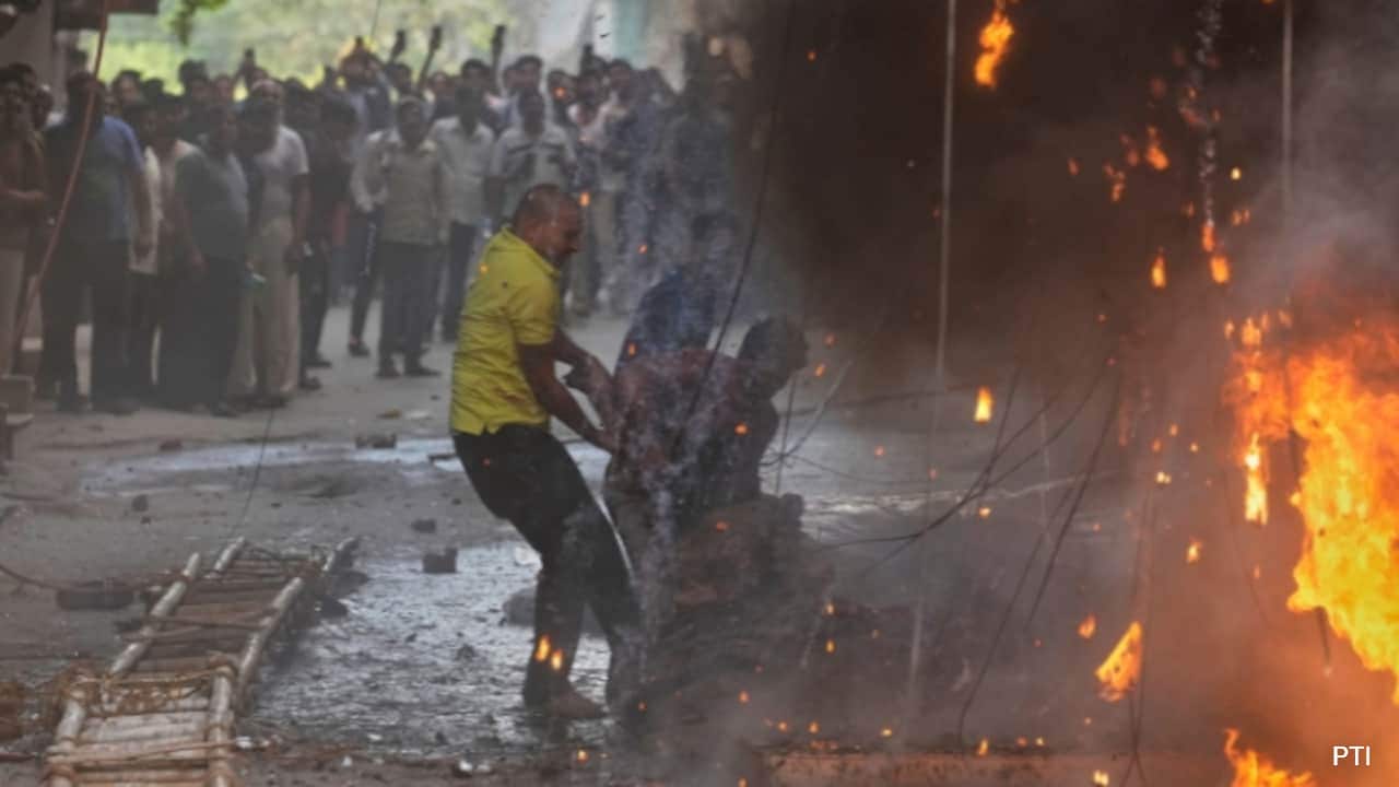 Did Lapses At Delhi's B&B Hotels Go Unchecked? Hauz Rani Fire Exposes Oversight Gaps